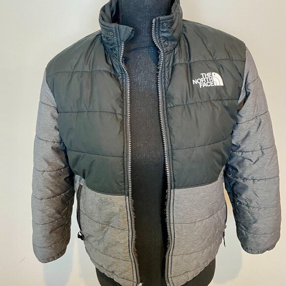 The North Face Gray/Black reversible Boys coat Size L(12)